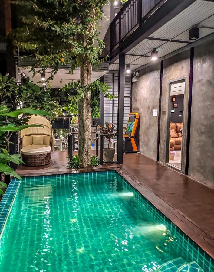 Exclusive Access To The Whole Garden. Villa Bangkok Exterior photo
