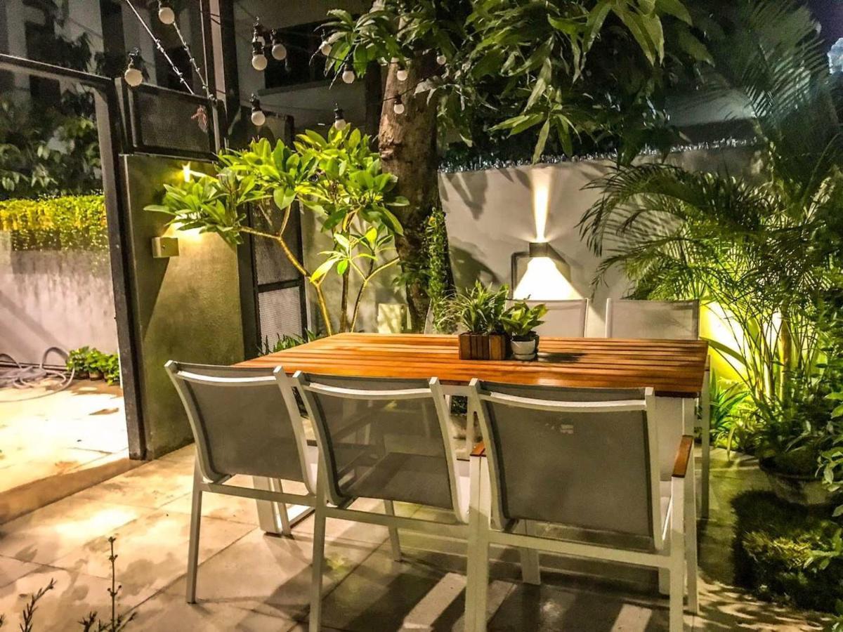 Exclusive Access To The Whole Garden. Villa Bangkok Exterior photo