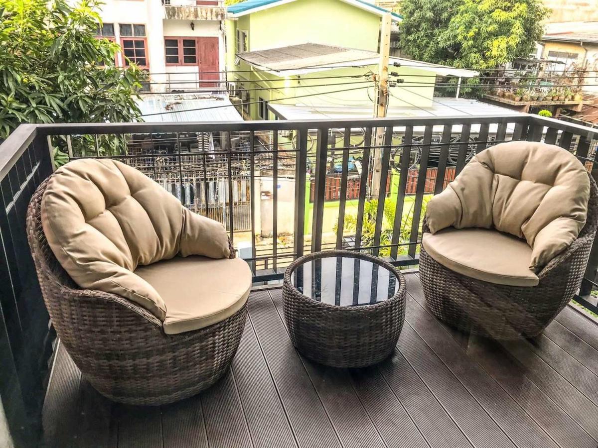 Exclusive Access To The Whole Garden. Villa Bangkok Exterior photo